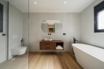 Bathoom 4