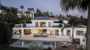 Villa 1