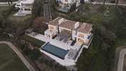 Villa 1