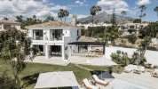 Villa 2