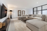Living area 4