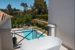 Outdoor bath 1