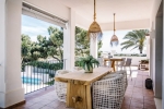 Covered terrace 1
