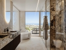 Main bathroom 2