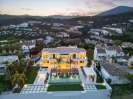 Villa 2