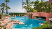 32 CAA7650_Pool 1